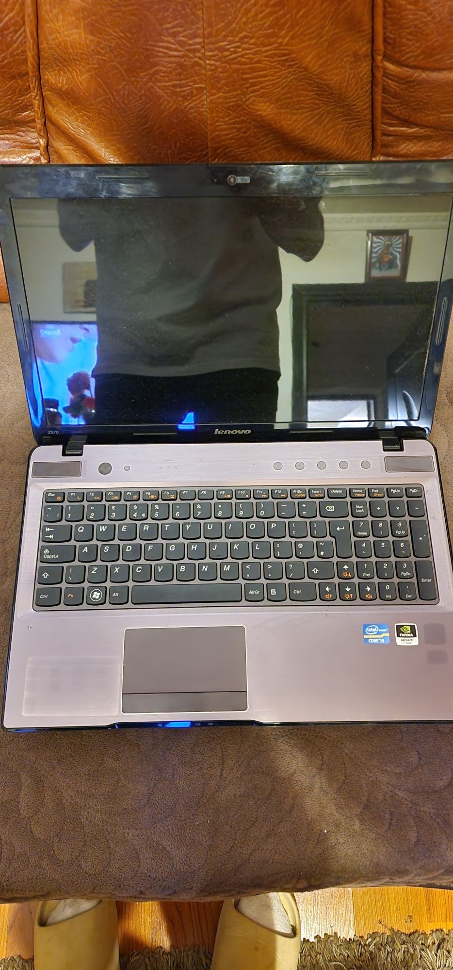 Lenovo ideala z570