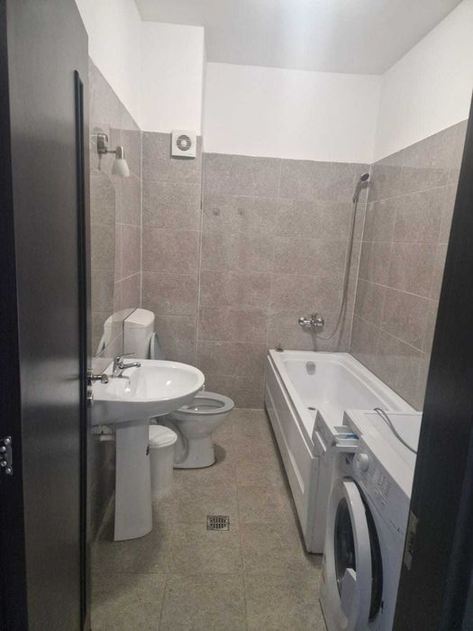 Garsoniera de inchiriat