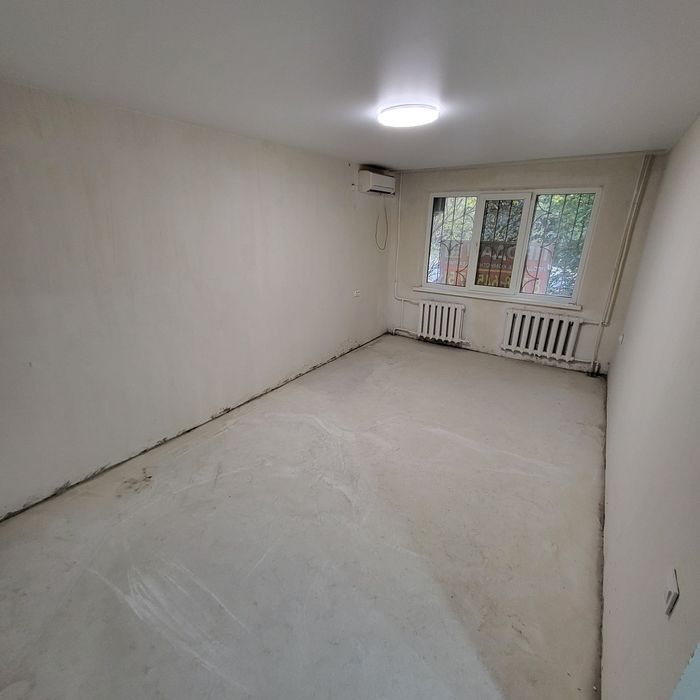 Продам двухкомнатную квартиру рн С. Тюленина, Караван