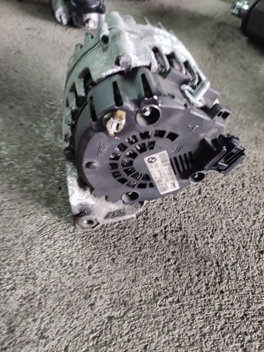 Алтернатор за BMW F10,F20,F25,F30 2.0d