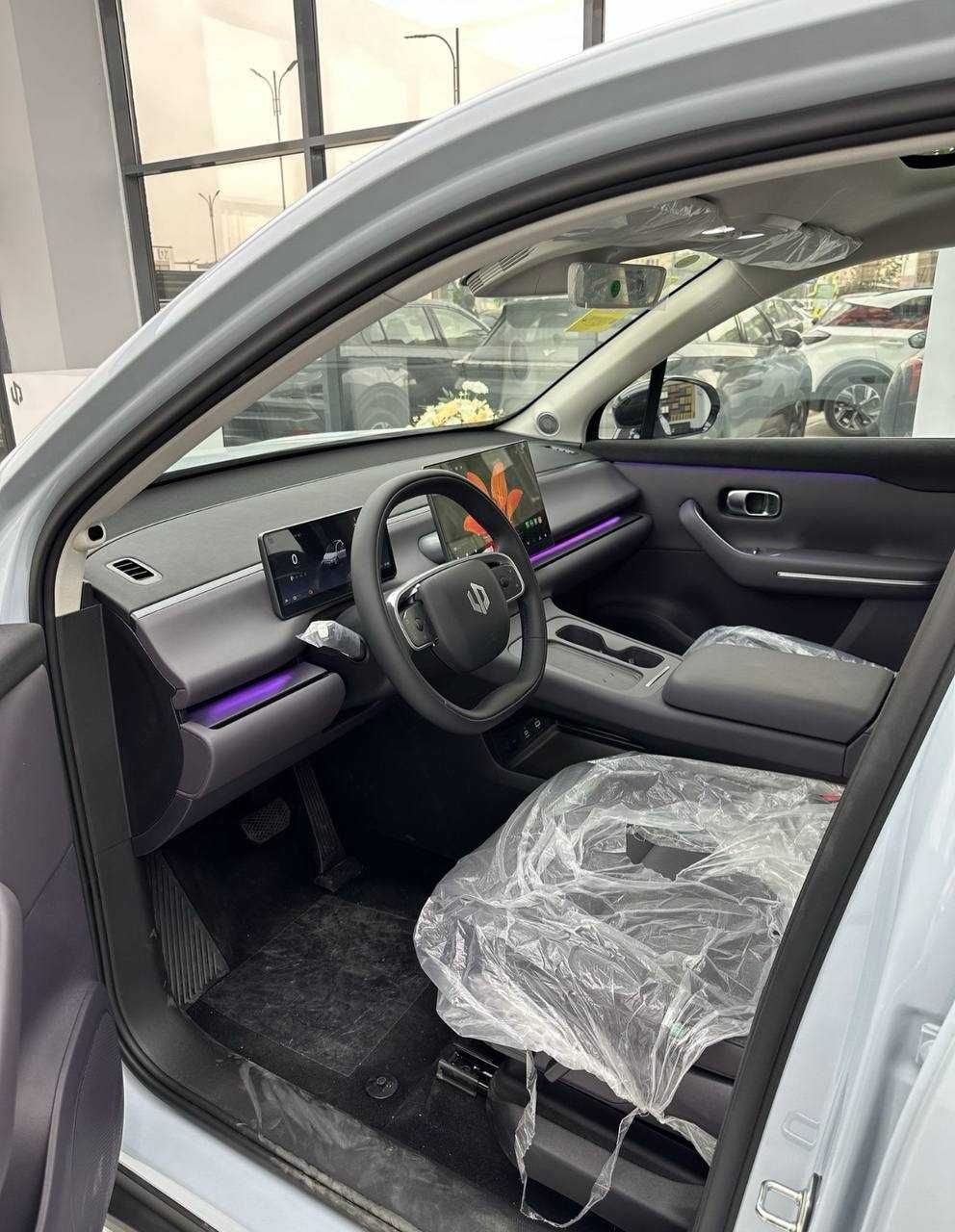 Leapmotor C10 naxt va nasiya savdo yillik 10%
