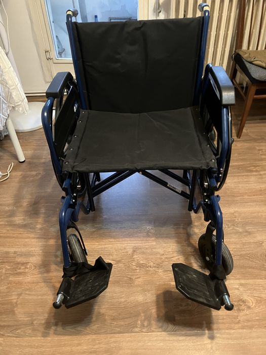 Carucior cu rotile extralarge