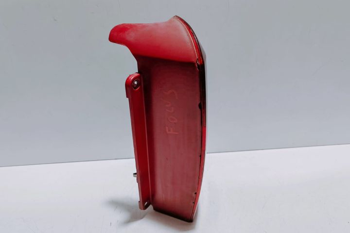 Stop  Dreapta Ford Focus prima generatie