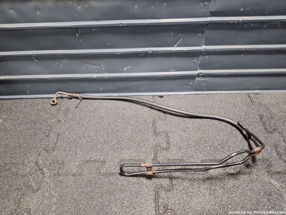Conducta racire ulei servodirectie  VOLKSWAGEN PASSAT (3B2) [ 1996 - 2001 ] 1.6 (AHL) 74KW|101HP OEM 8D1422891J