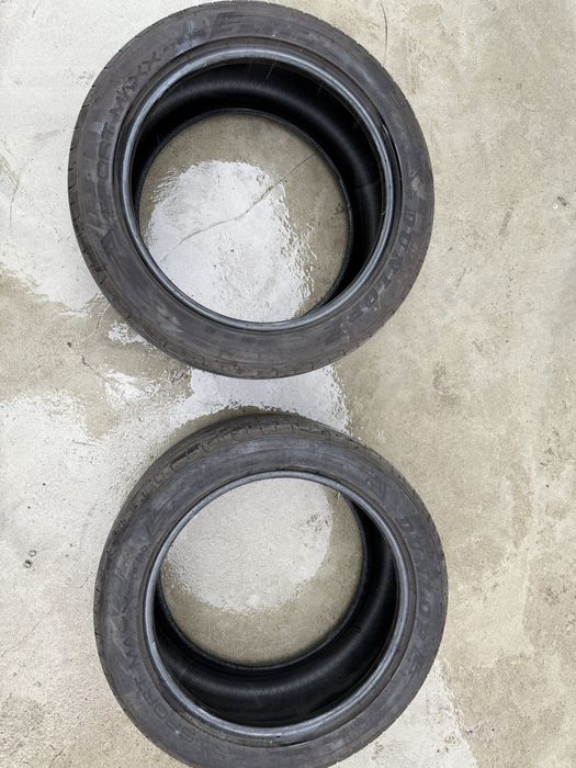 Летни гуми Dunlop 2 броя 275/40/18