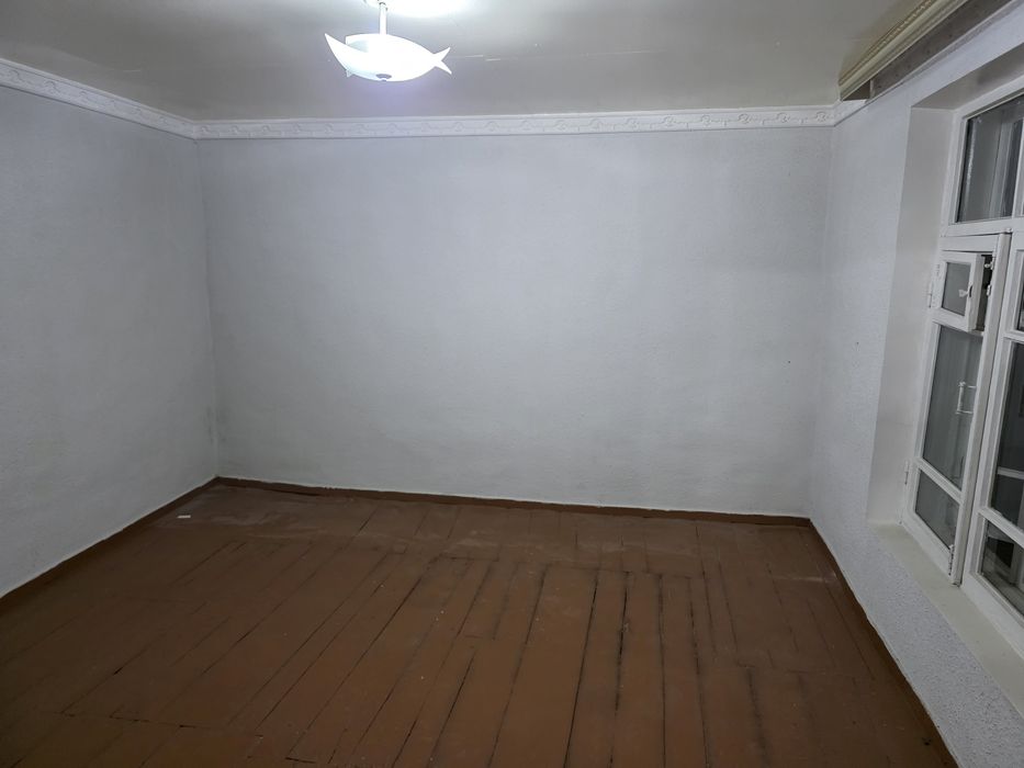 Яккасарой,Ракатда аренда бор. Одам бемалол яшаса болади ва условия бор