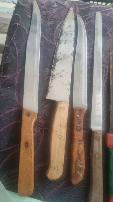 Лот кухненски ножове
