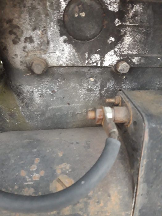 Vând tractor 650 tip export