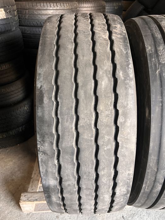 2 anvelope camion 385/65/22.5 , Continental /Michelin , 12-13 mm