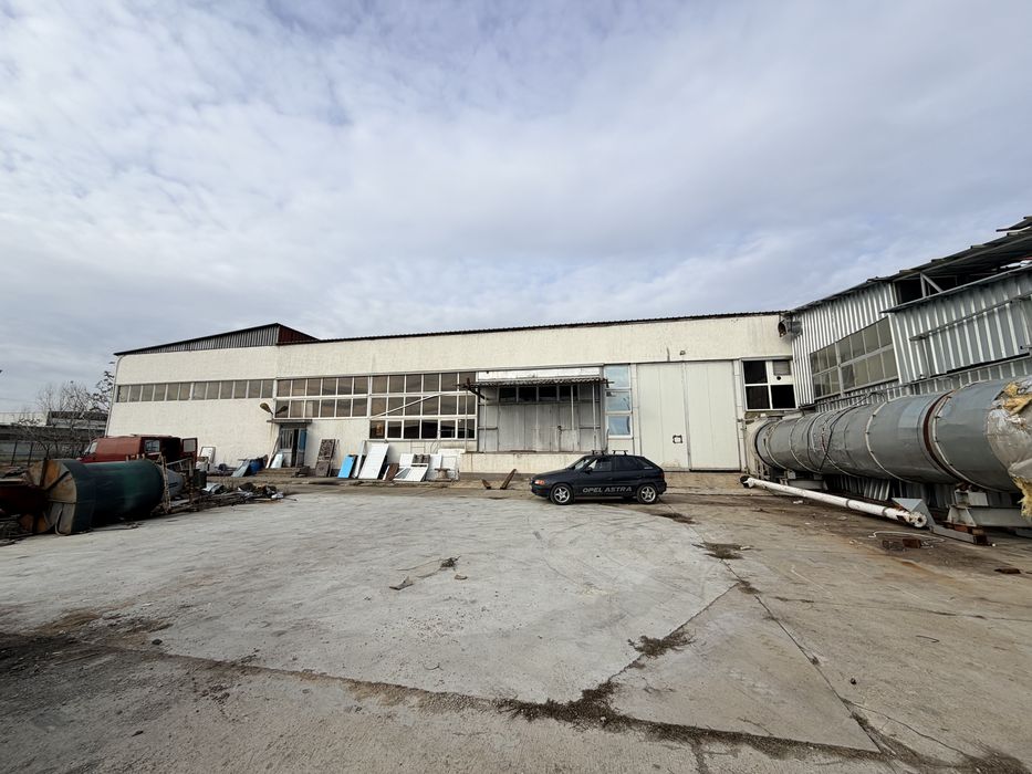 Промишлен имот в промишлена зона Сливен