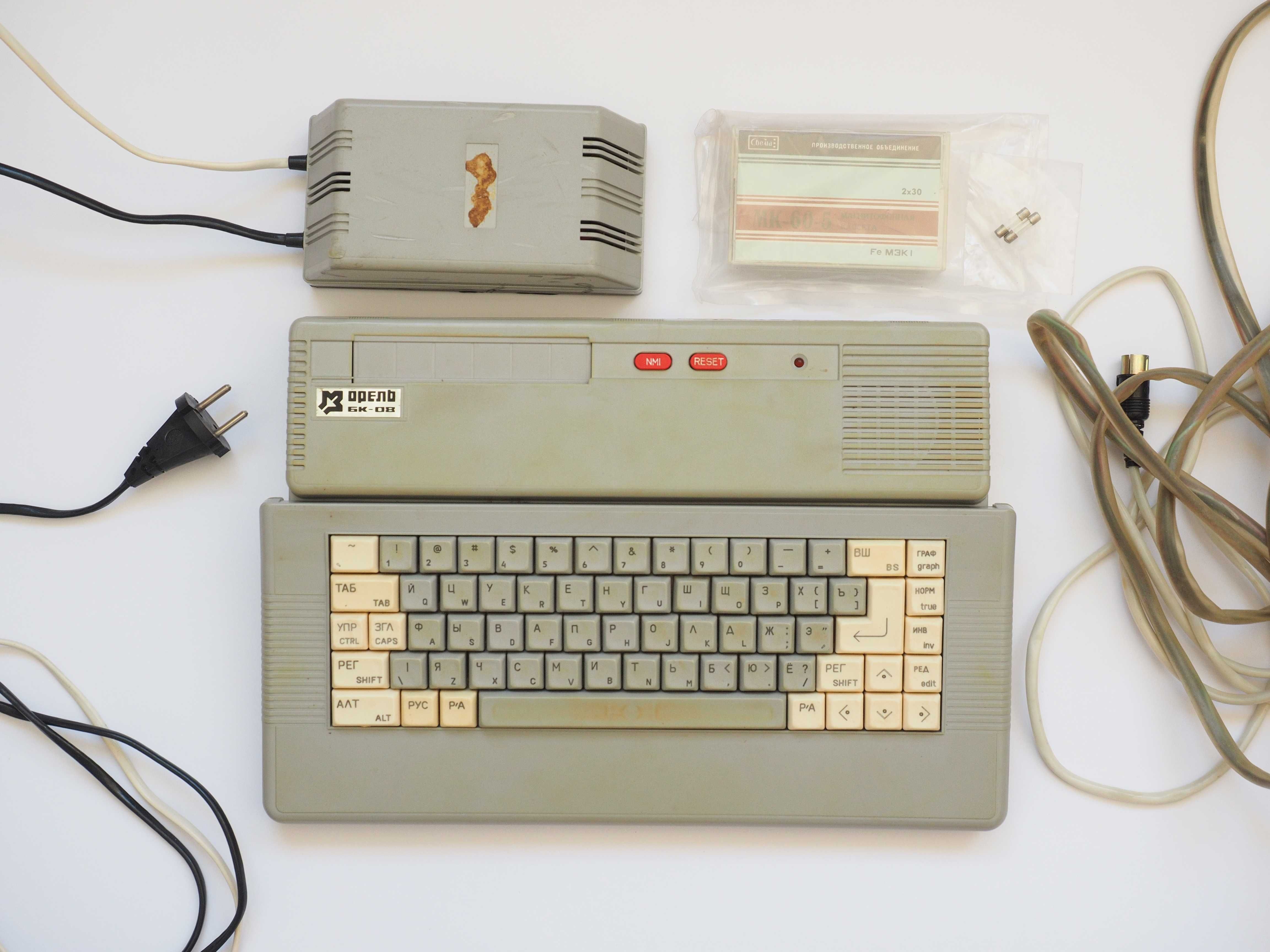 Calculator sovietic Orel BK-08 (ZX Spectrum), nou, set complet, Z80