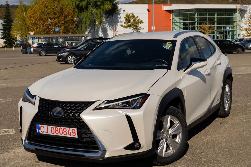 Lexus UX