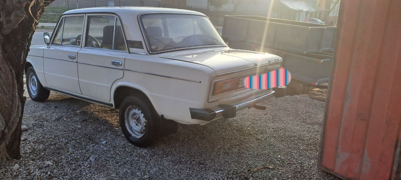 Vaz 2106 sotiladi