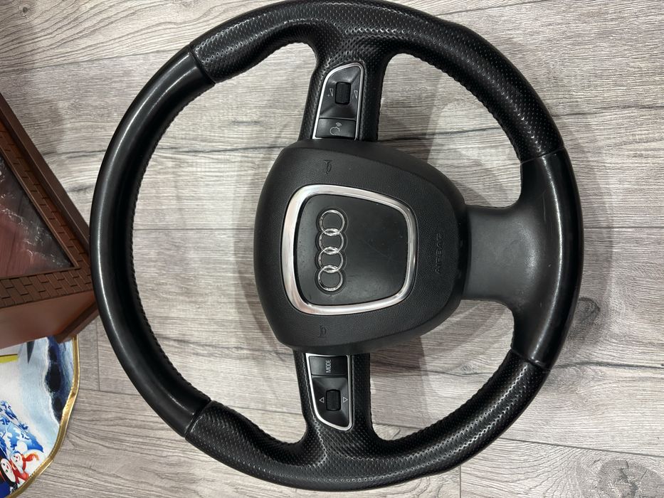 Мулти Волан Audi A3/A4/A5 с Air beg