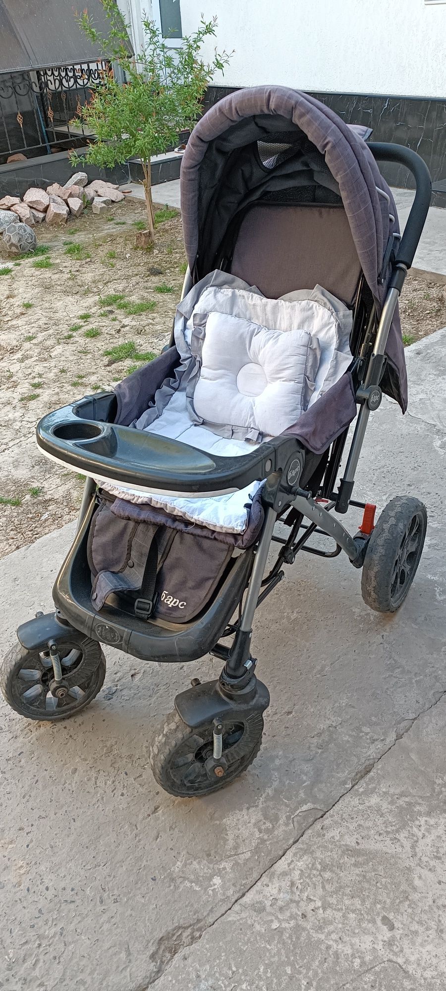 Продам детскую коляску
