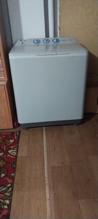 Продам машинку полуавтомат