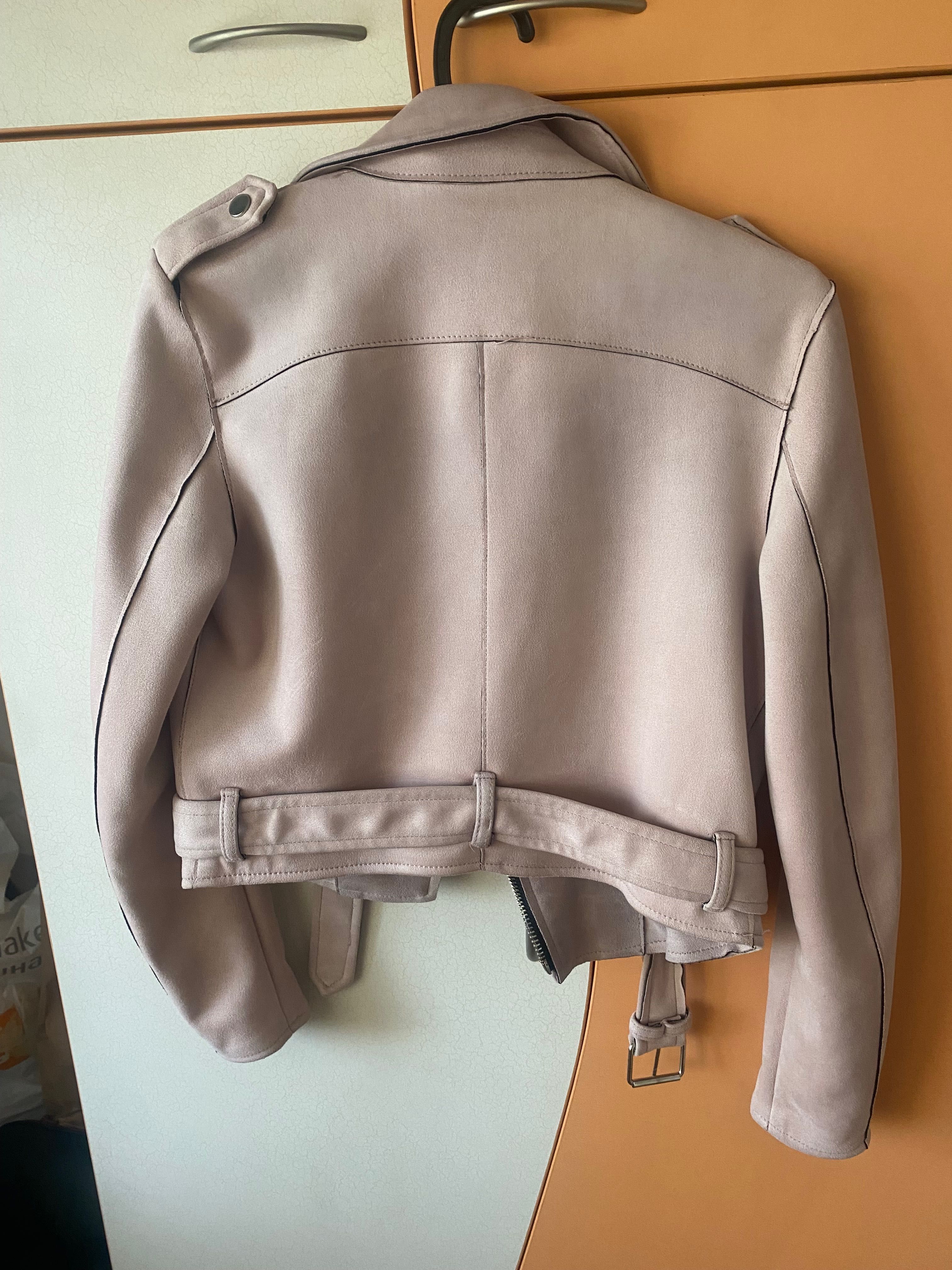 Дамско яке Bershka