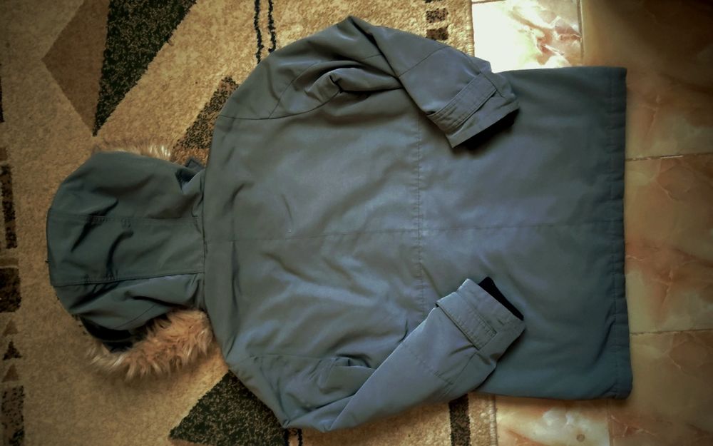 Куртка женская размер М