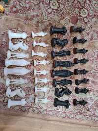 Sah romanesc figurine plastic