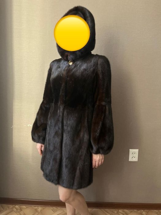 Продам норковую шубу