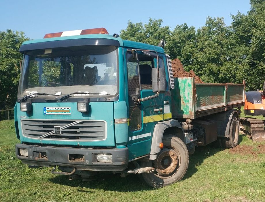 Camion VOLVO FL22 basculabil 3 parti 18 tone