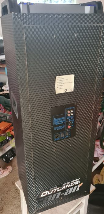 Vând boxă activa pe baterie