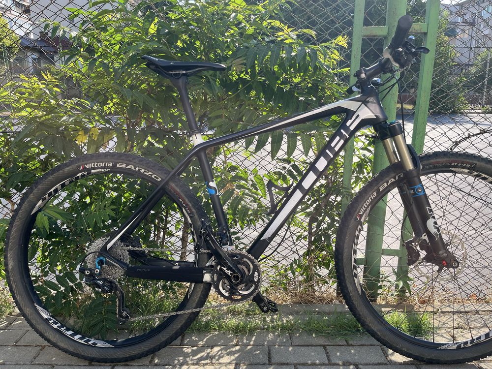 CUBE 27.5 – карбон, FOX 32, Shimano XT, 9.8 кг, XC MTB