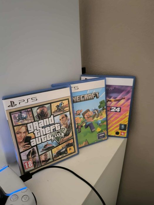 PlayStation 5 с игри