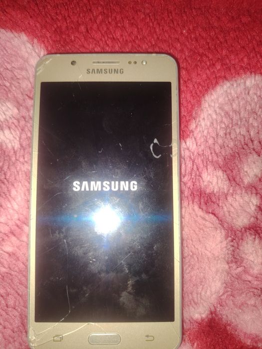 Telifon j5.6 emeykadan o'tkan