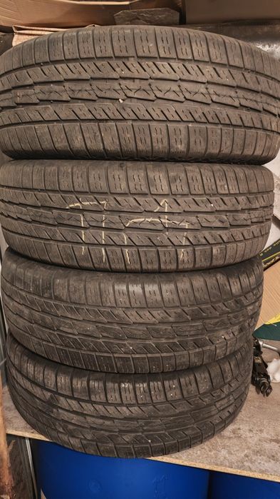 Гуми 225/65/17 зимни/всесезонни