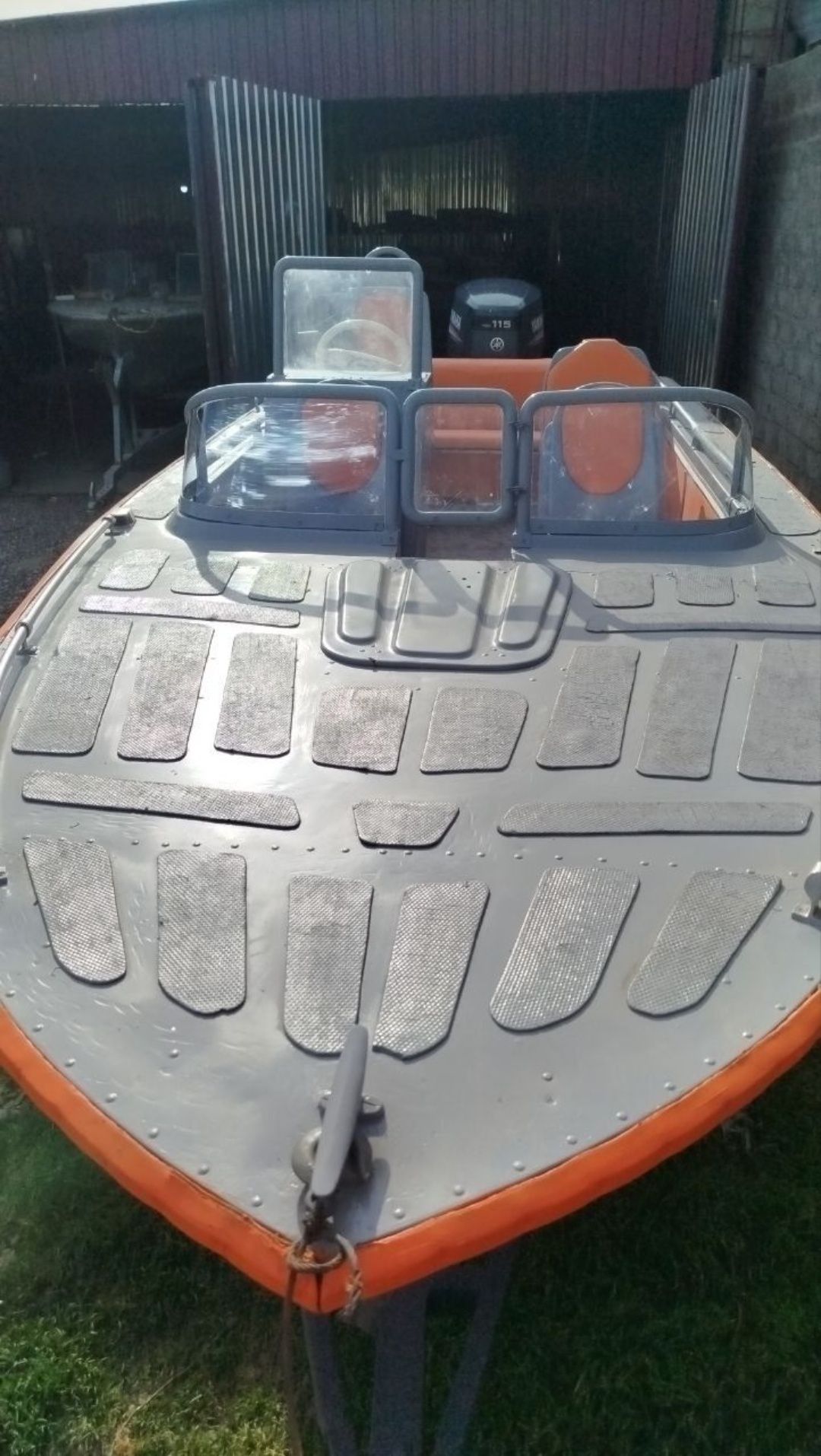 Продаётся катер Yamaha 115