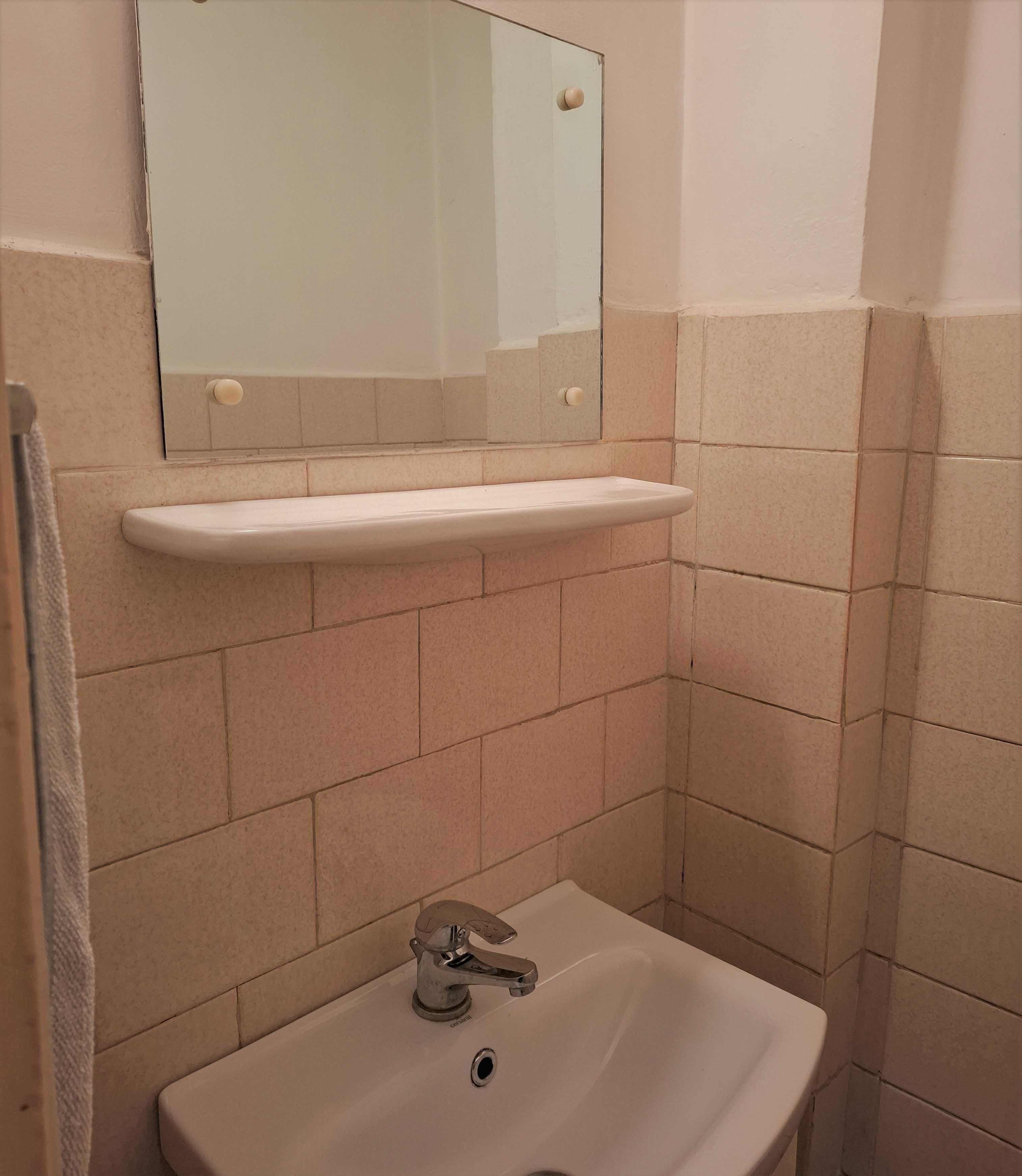 Proprietar, vând apartament 4 camere, Călărașilor, etaj 1, Viziru III