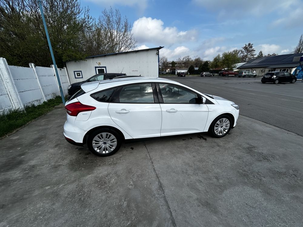Vand Ford Focus 2017,motor1,0 Ecobust benzina,Euro6