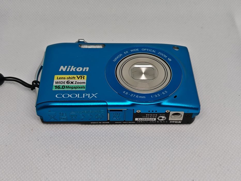 Aparat foto Nikon Coolpix S3300