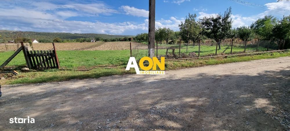 De vanzare 4003mp teren , Oarda de Sus