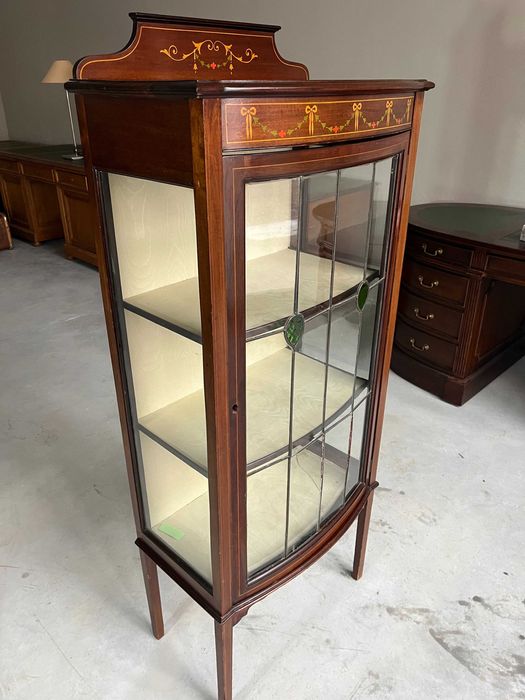 Vitrina baroc,recent restaurata!