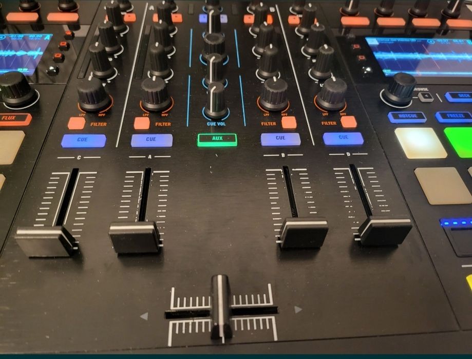 Traktor Kontrol S5