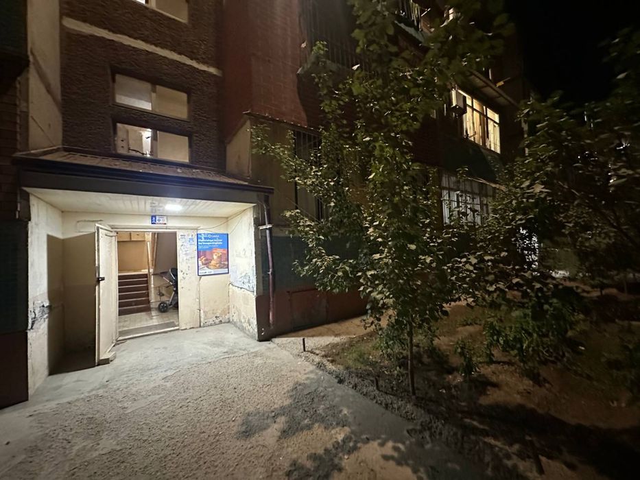 Продается квартира , уй сотилади