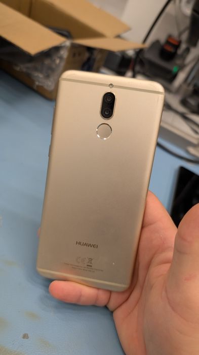 Huawei Mate 10 lite