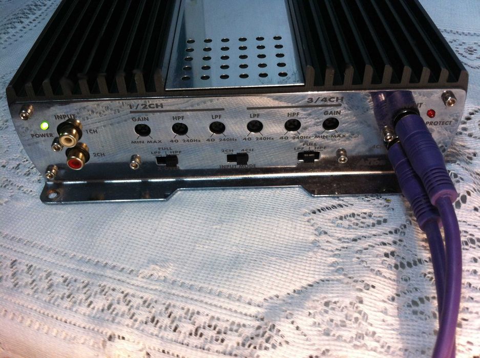 Amplificator Axton max600W/Axton Impact max600W/Sig. ANL125 Amp(statie