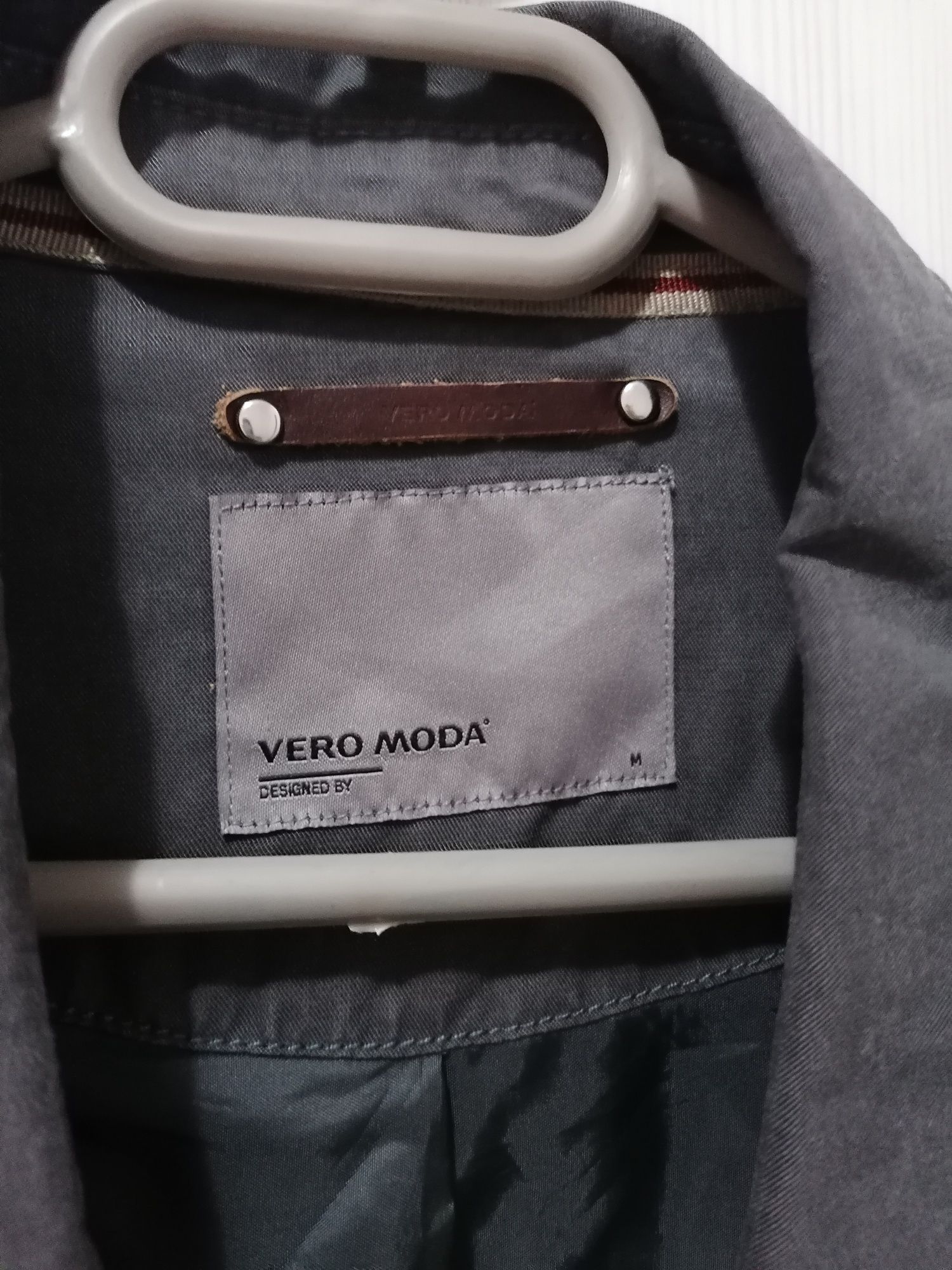 Дамски Тренчкот Vero Moda