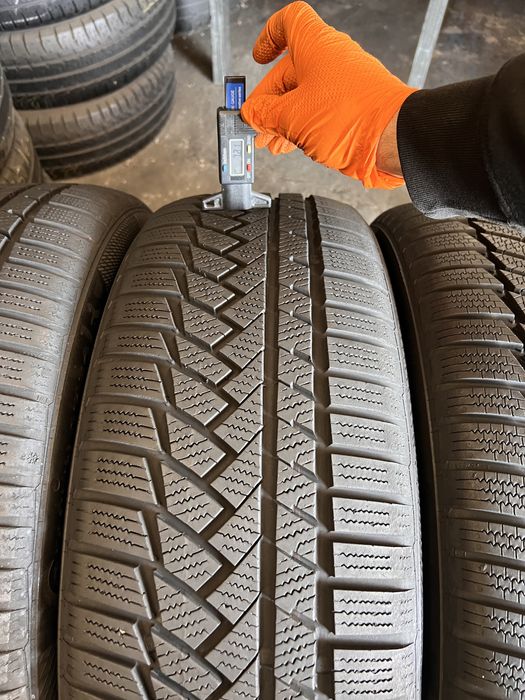 4 anvelope iarna 235/50/20 , Continental , 7.5-8.5 mm !