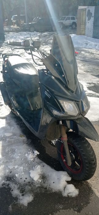 Продам скутер , Якутза 125см