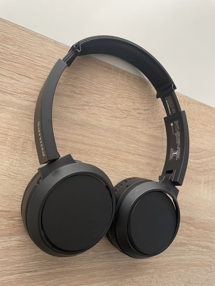 Bluetooth Philips слушалки