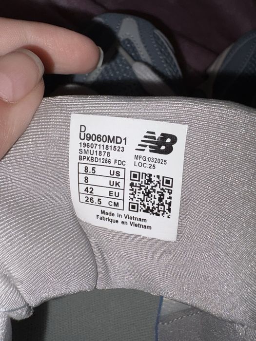 Pantofi 42 New Balance 9060 Alb Albi Gri Negru Negri albastru noi new