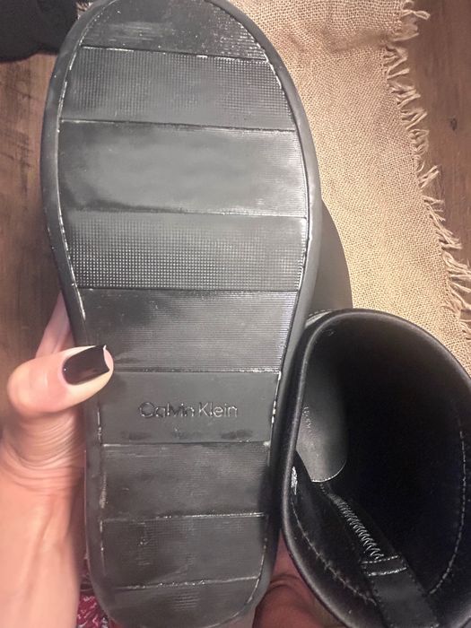 Ghete Calvin Klein originale marimea 39