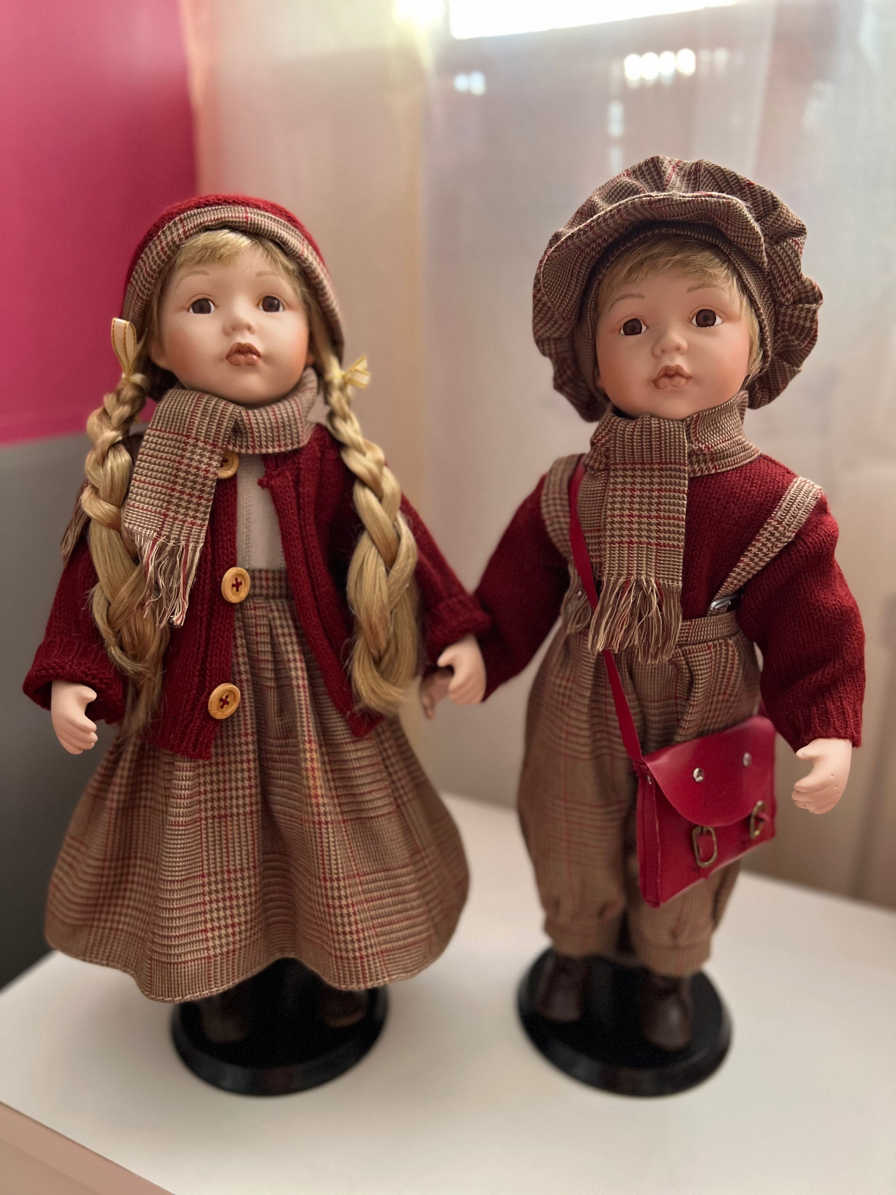 Продам фарфоровые куклы
