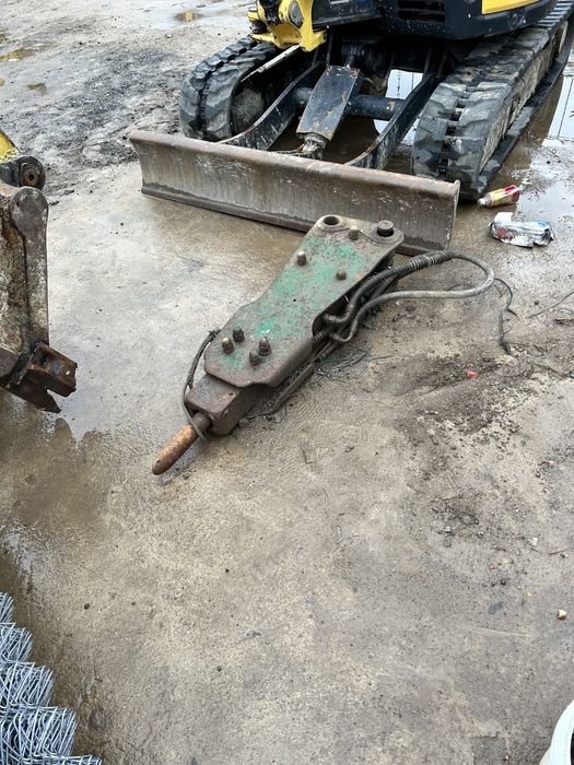 Гидромолот