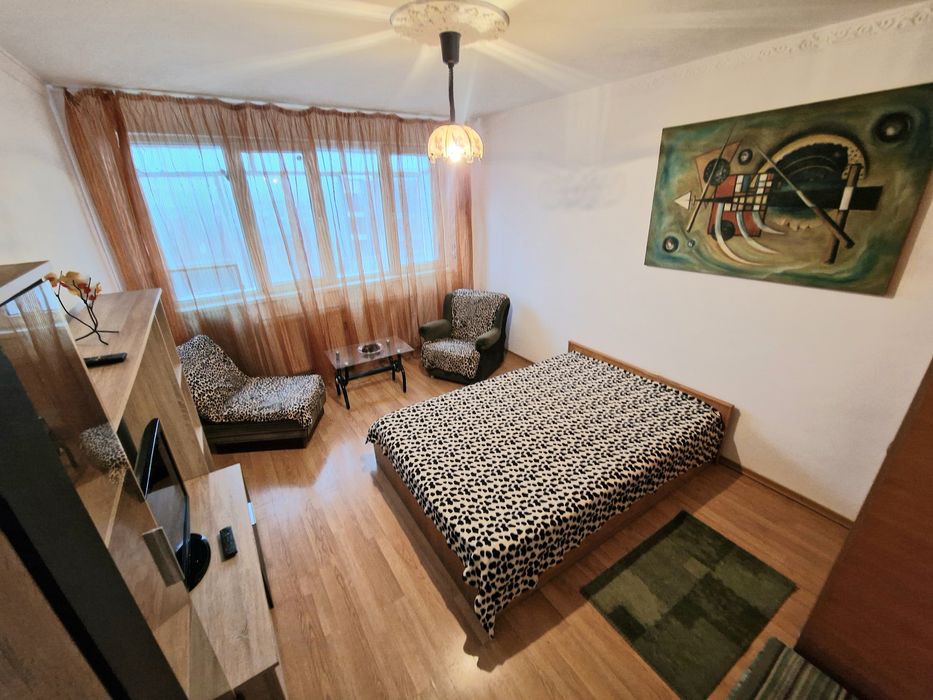 Închiriez 1 cameră faleza parc viva