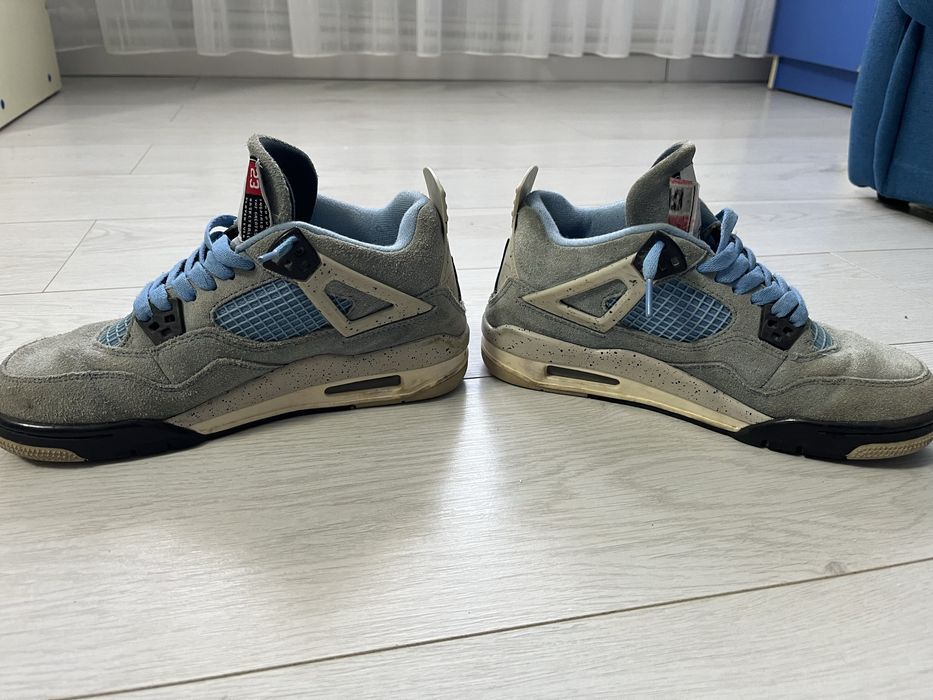 Jordan 4 University Blue